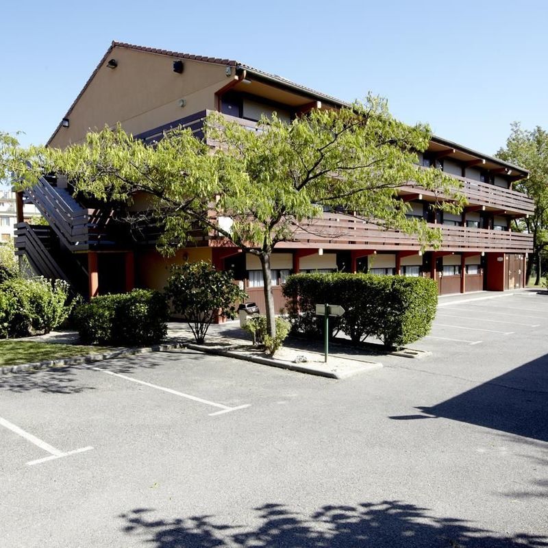 Campanile Nantes Saint-Sebastien-Sur-Loire Hotel Exterior photo