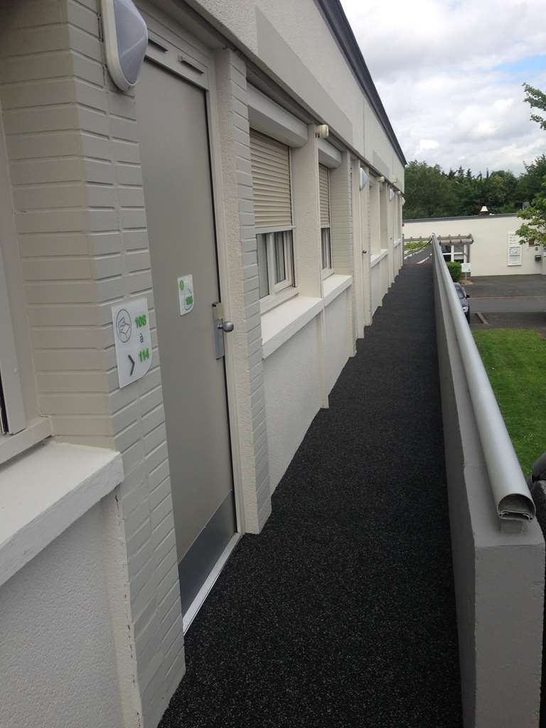 Campanile Nantes Saint-Sebastien-Sur-Loire Hotel Facilities photo